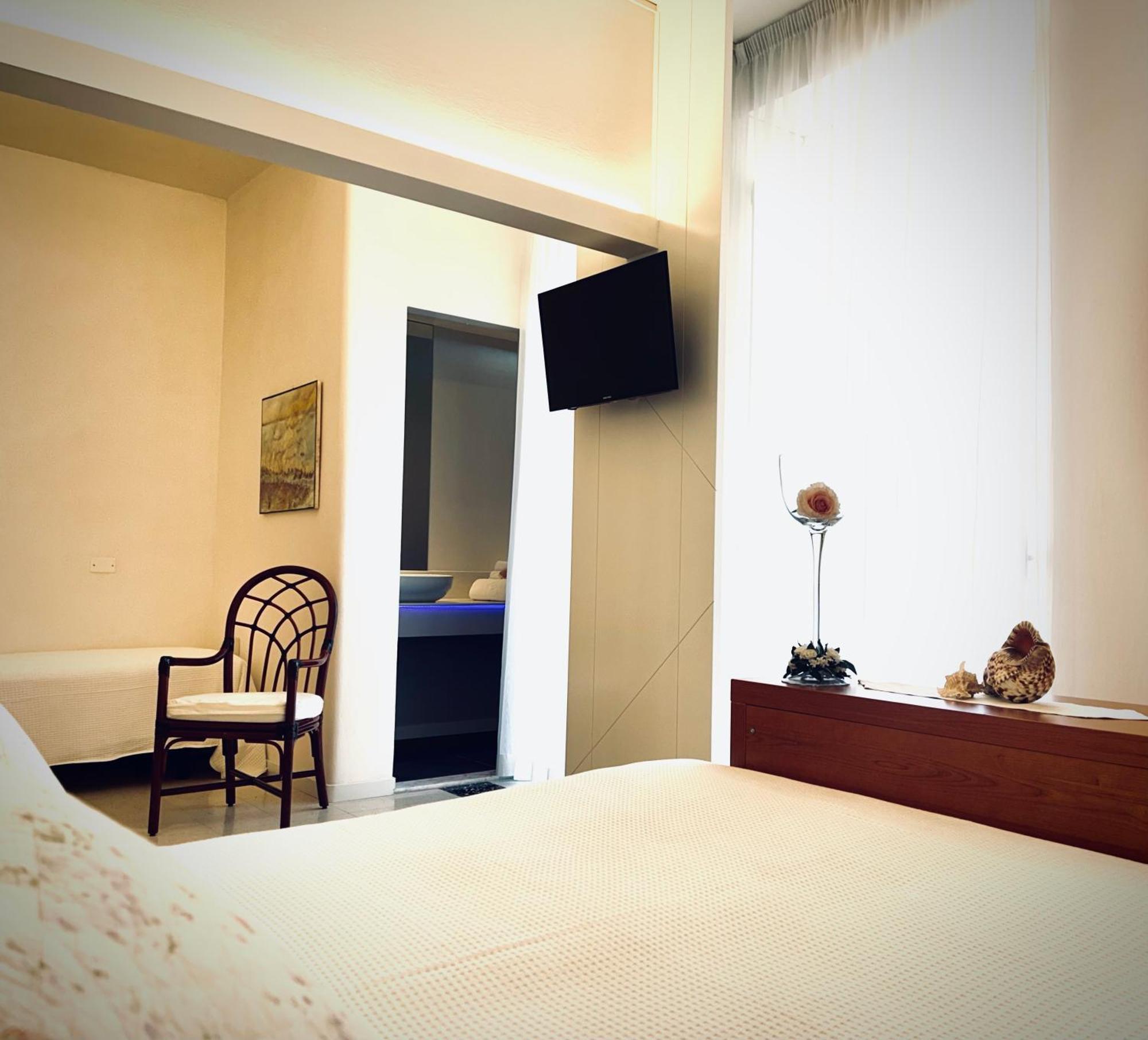 Hotel Pinocchio Cattolica Dış mekan fotoğraf