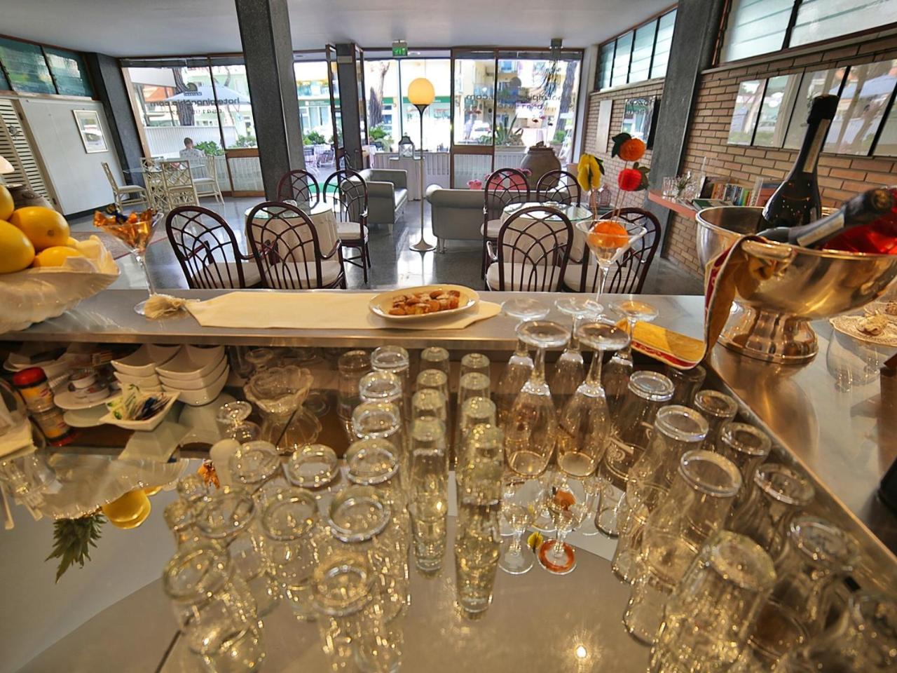 Hotel Pinocchio Cattolica Dış mekan fotoğraf