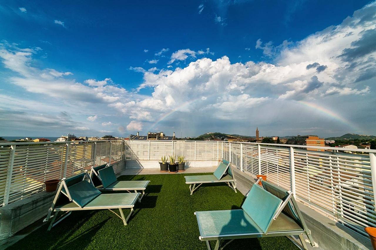 Hotel Pinocchio Cattolica Dış mekan fotoğraf